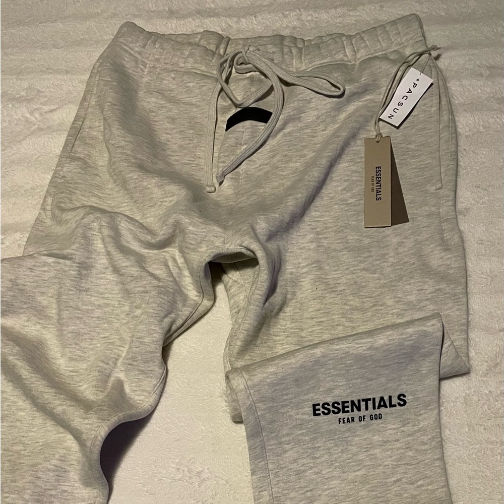 Brand New Size Small Essentials Fear of God Light Oatmeal Gray Sweatpants
